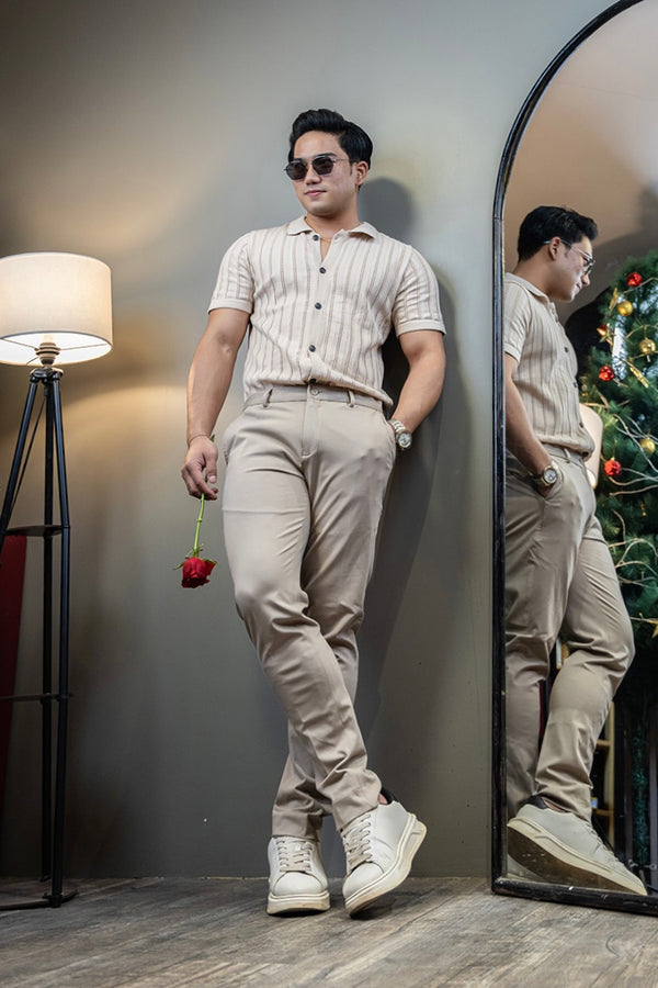 Textured short sleeve polo shirt